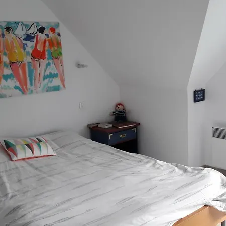 Maison De מלון אגון קוטוויל